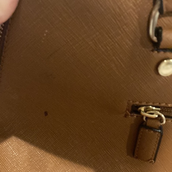 Kate Spade Leather Handbag! - Picture 5 of 13
